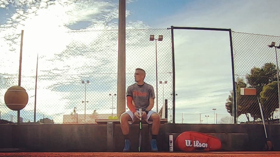 La pista vacía: ese instante que te habla sin decir&nbsp;nada